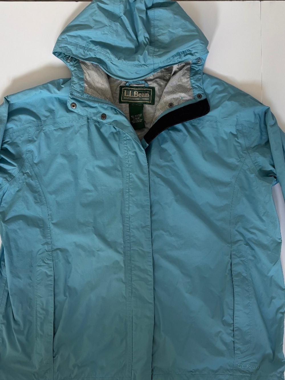 L.L.Bean Vintage Teal Nylon Hooded Rain Jacket Windbreaker Unise